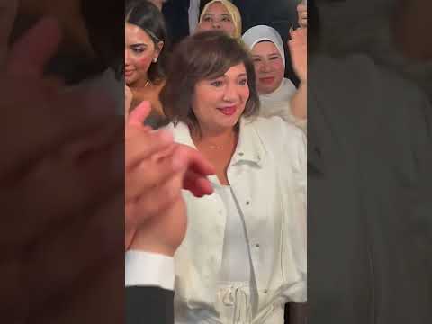 ظهور مفاجئ لعايدة رياض يشعل الأنظار في حفل زفاف نجل رجل الأعمال حمدي صابر Mg Group