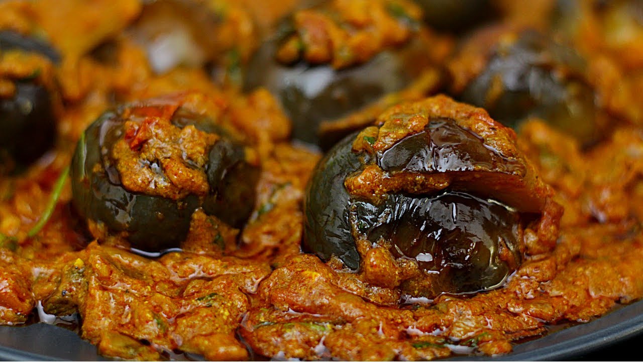 చూస్తేనే తినాలనిపించే పెరుగు వంకాయ కూర తింటే రుచి అమోఘం Vankaya Curry