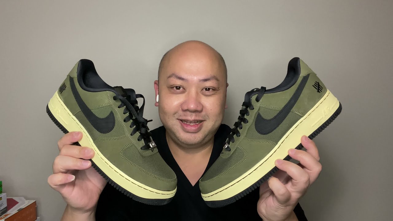 UNDEFEATED DUNK VS NIKE AIR FORCE 1 SNEAKER REVIEW - YouTube