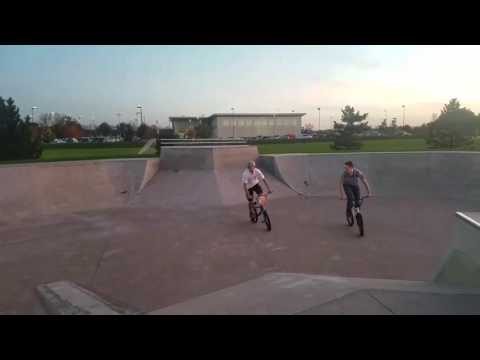 An average day at Lemont skatepark by benibi36