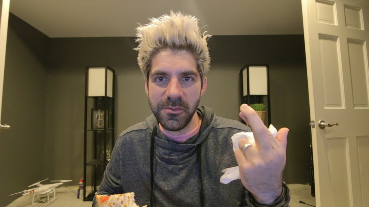 Cross Your Fingers for Bdubs!