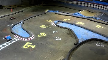 New Layout!  2WD Short Course Truck Mod A-Main, 10-30-2013