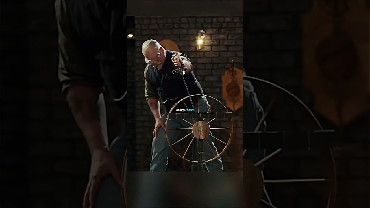 Кузнец мечей получает проверку РЕАЛЬНОСТИ после победы 🤣 | Изготовление мечей