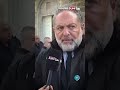 الحزب يستعمل الناس كدروع بشرية لتغطية عناصره وسلاحه و اللي بدو يحارب يروح على إيران