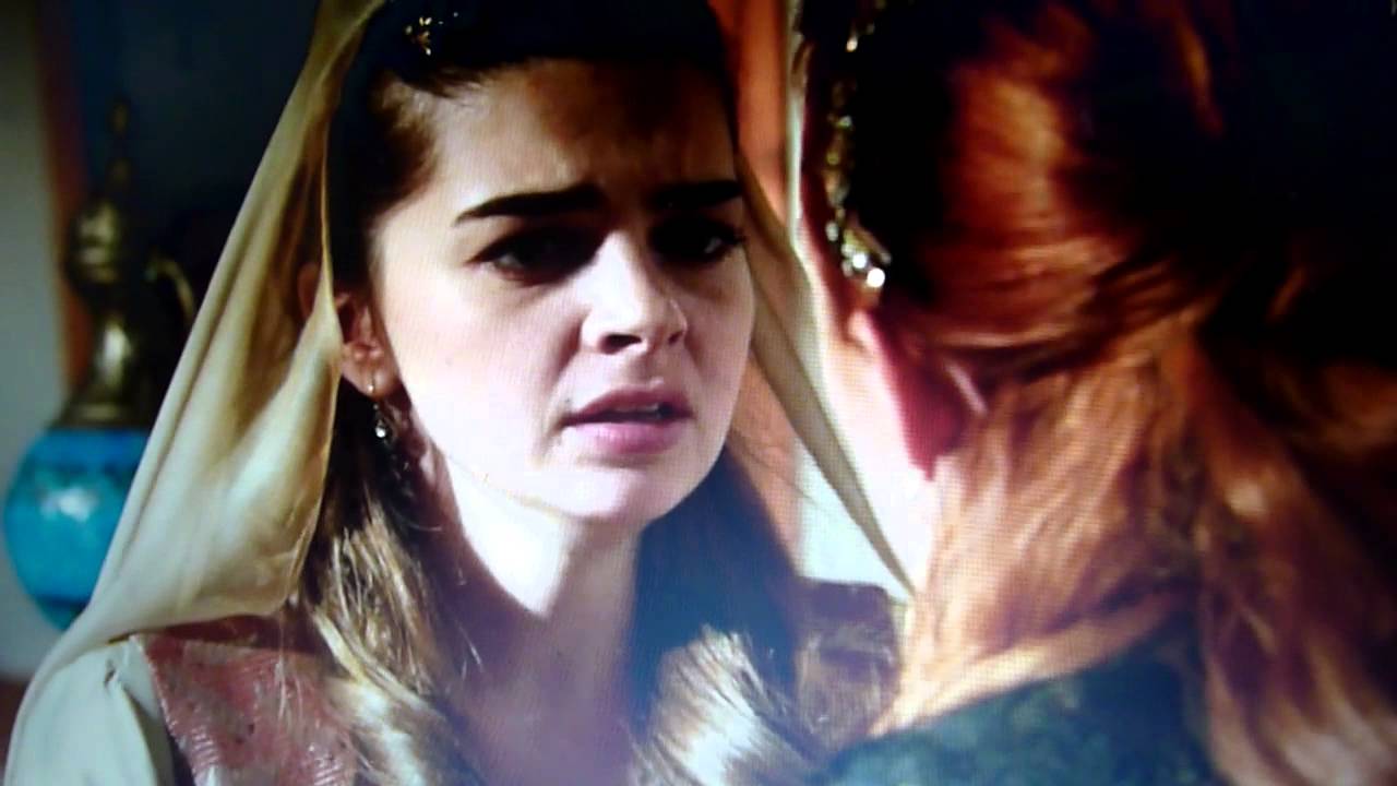 Rozmowa Corki Mirimah Z Matka Hurrem O Slubie Z Rustemem Serial Wspaniale Stulecie Youtube