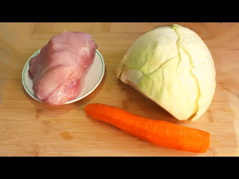 Video: Wie Man Gedünsteten Kohl Mit Hühnchen Kocht