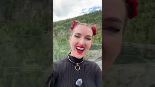 I went to the Revelstoke Dam to find out more about electricity ⚡️ Dam Interesting 🧐 @bchydro