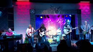 The Clarks - Roses - Visualite/Charlotte 2018