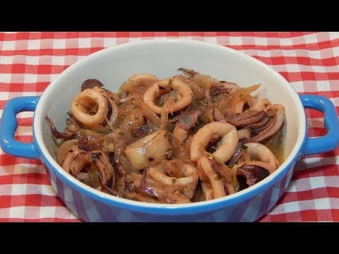 Video: Calamares Fritos Con Cebolla