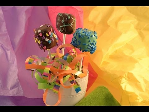 How To Dip Marshmallows - Marshmallow Pops | Radacutlery.Com