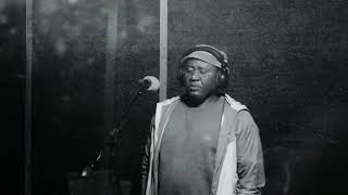 LESAKA LE MORAHA 9 STUDIO SESSION