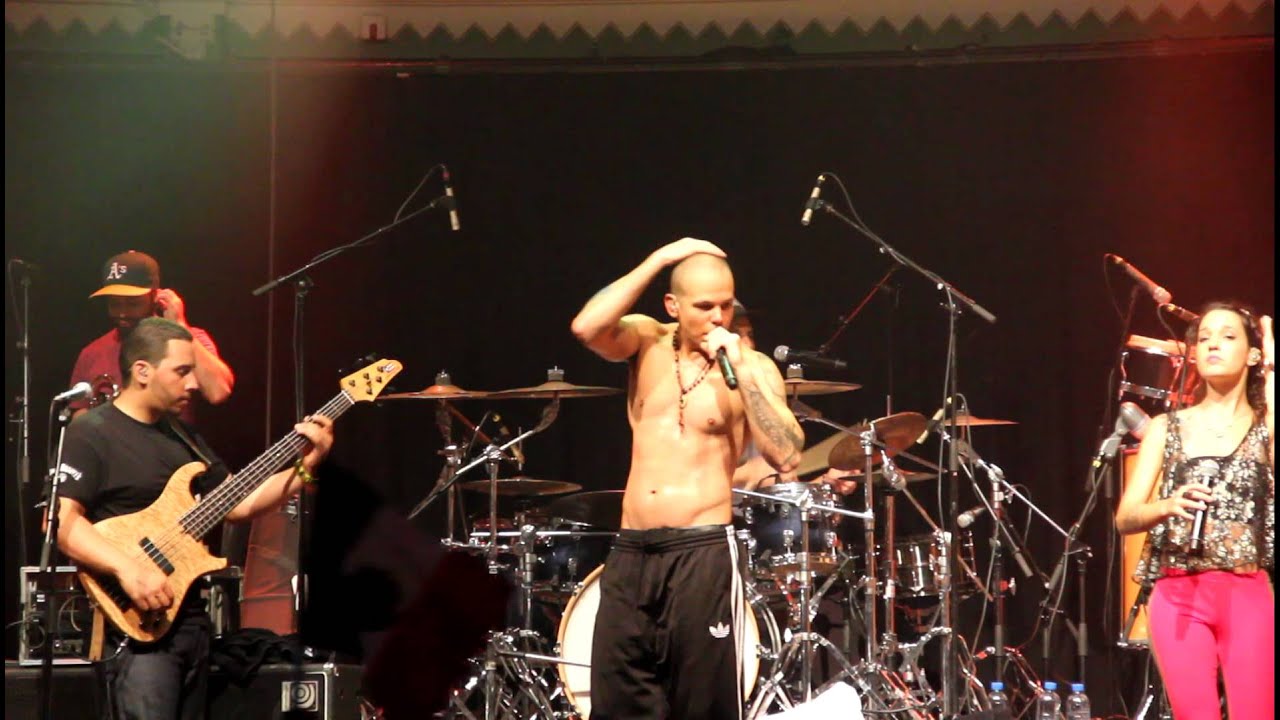 Calle 13 La Perla en vivo (live) Paradiso, Amsterdam, HD YouTube