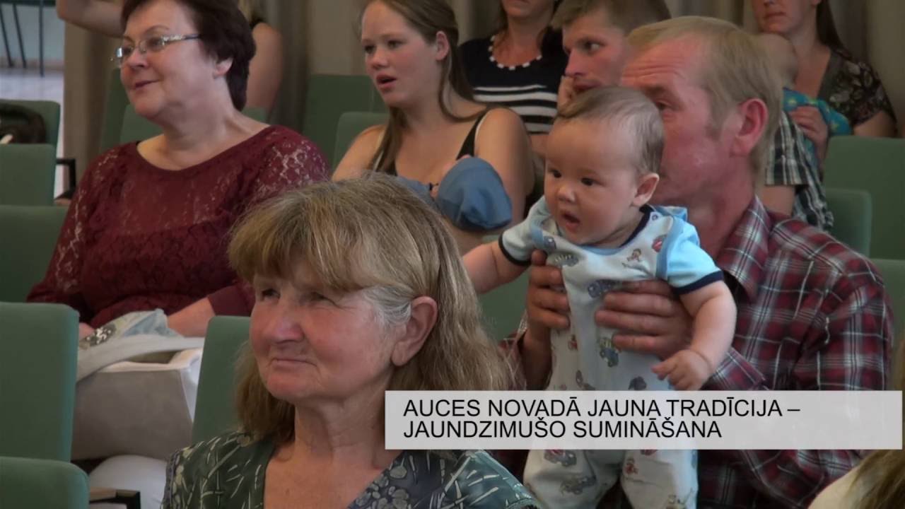 Auces novadā jauna tradīcija – jaundzimušo sumināšana