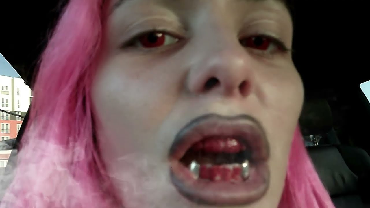 YOZY, DELLA - BOYZBLOOD (Official Video)