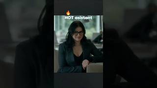 Alex hiring the hot asistant... #modernfamily Net Worth