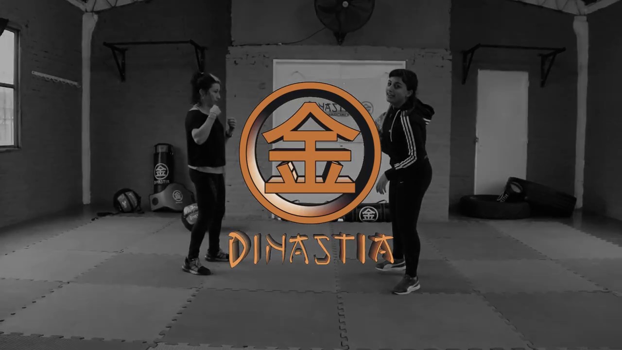 10 Ejercicios en Pareja con MedBall - Workout Dinastia Marcial (vídeo 6)