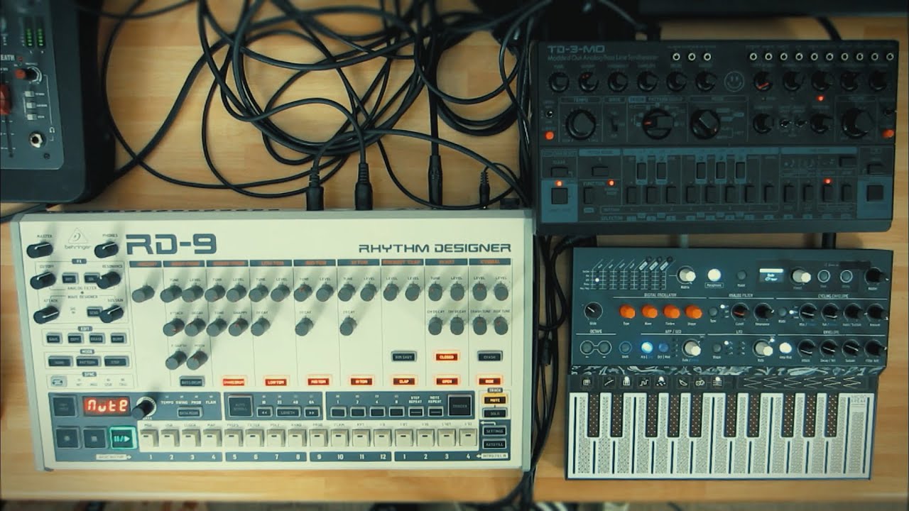 Techno Jam with Behringer RD 9 / TD 3 MO, Arturia Microfreak and