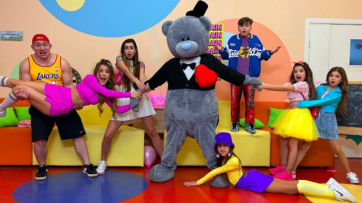Amina and the rebellious teenagers on campus can't share a BIG GIFT 🧸 | KiKiDo Campus Serbian