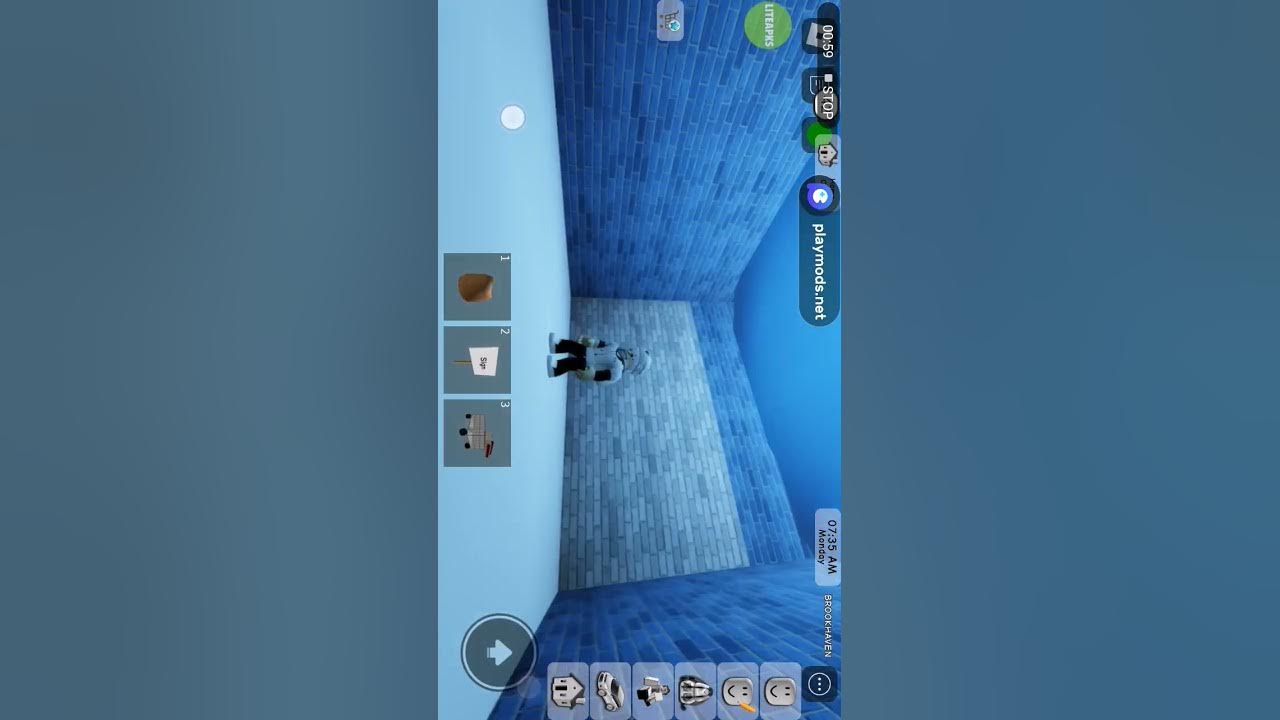 how to get under the water fountain ( Brookhaven rp) YouTube
