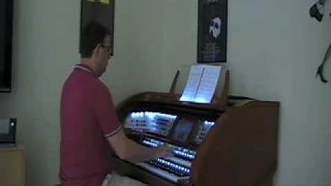 Cabaret - played on Lowrey Marquee organ by David ...