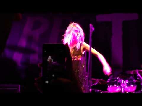 The Pretty Reckless - "Cold Blooded" LIVE at The Wiltern 10/9/14