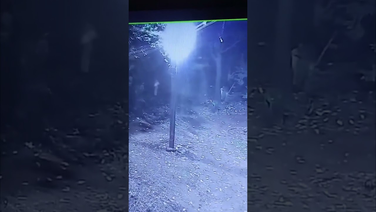 Creepy CCTV Footage😰😱