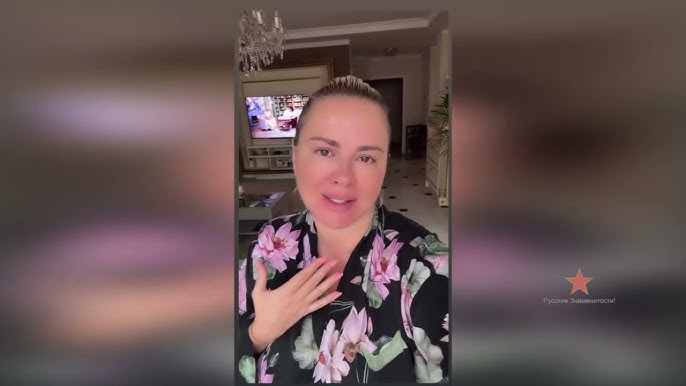 Molly Cavalli porno rasmlar