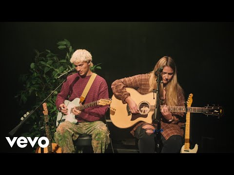 Jeremy Zucker & Chelsea Cutler - brent: live from the internet