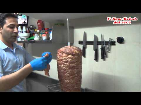 Vídeo: Como Molhar Deliciosamente Um Kebab