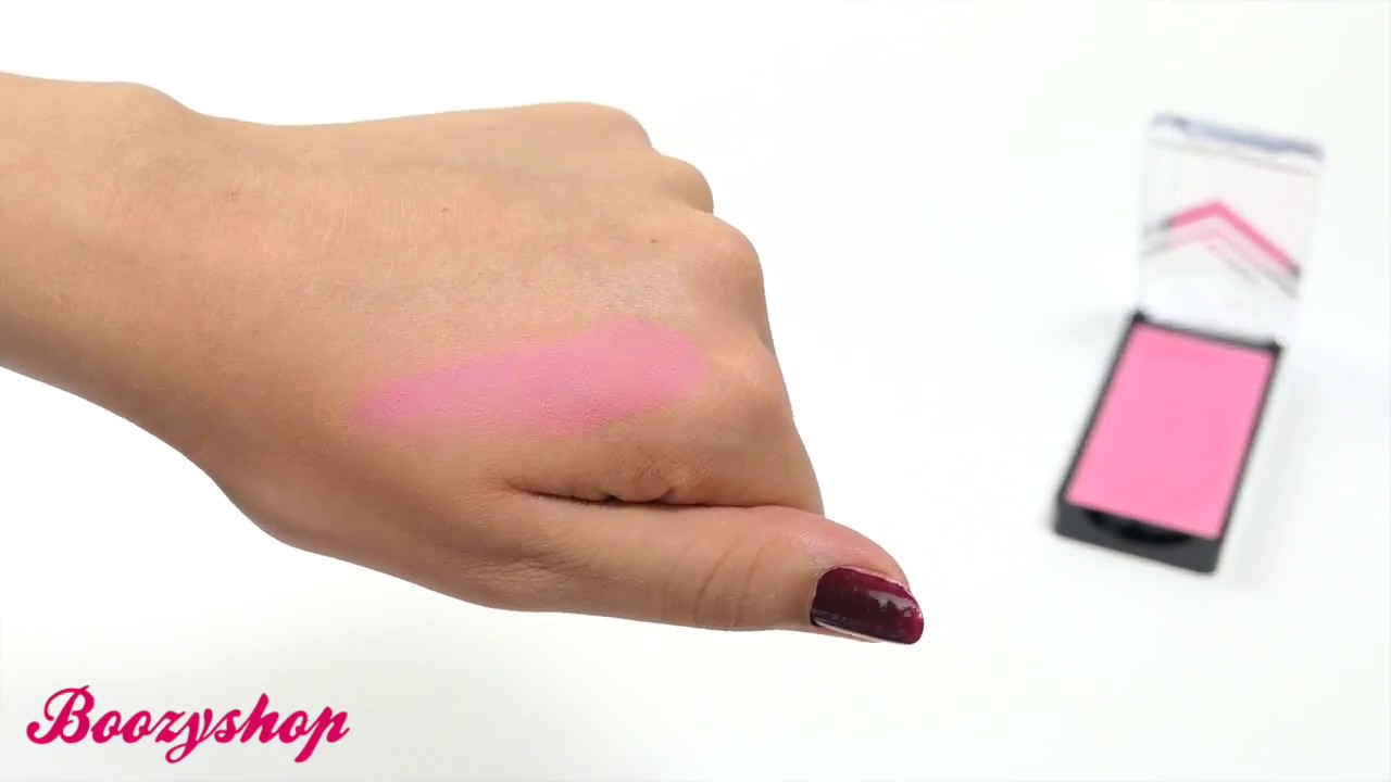 la girl blush
