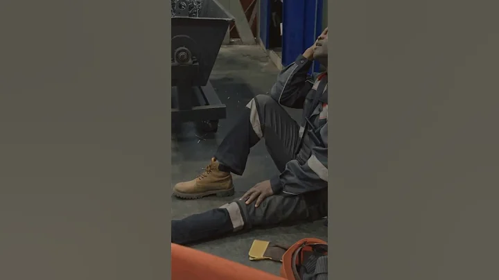 #GovernmentShutdown #Layoffs #Unions #FederalWorkers #NewsExplainer #Economy