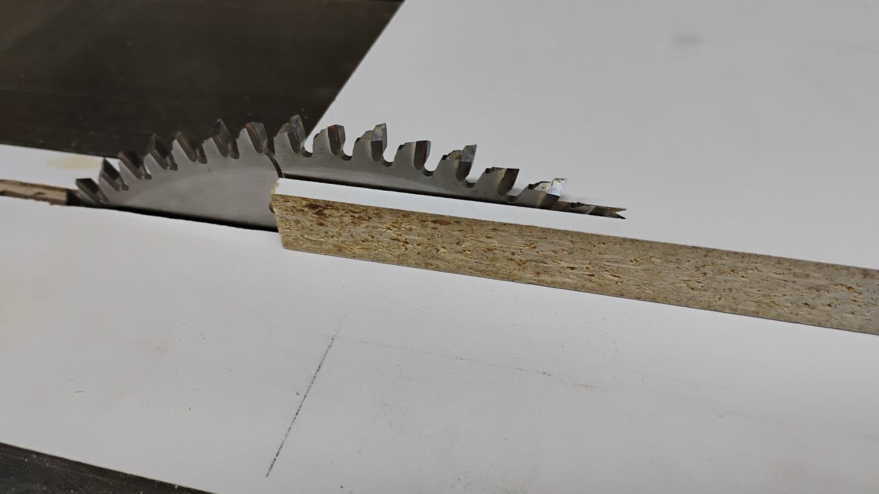 How to cut chip free melamine. two Way's