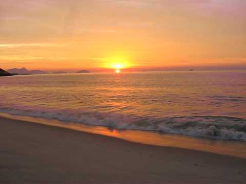 Rio De Janeiro Nascer Do Sol Na Praia Do Leme Sunrise At Leme Beach 10 Youtube