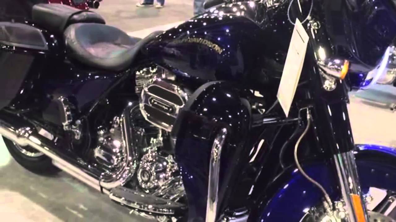 First Look 2016 Harley-Davidson® CVO Street Glide Dealer Show Las Vegas (704) 847-4647
