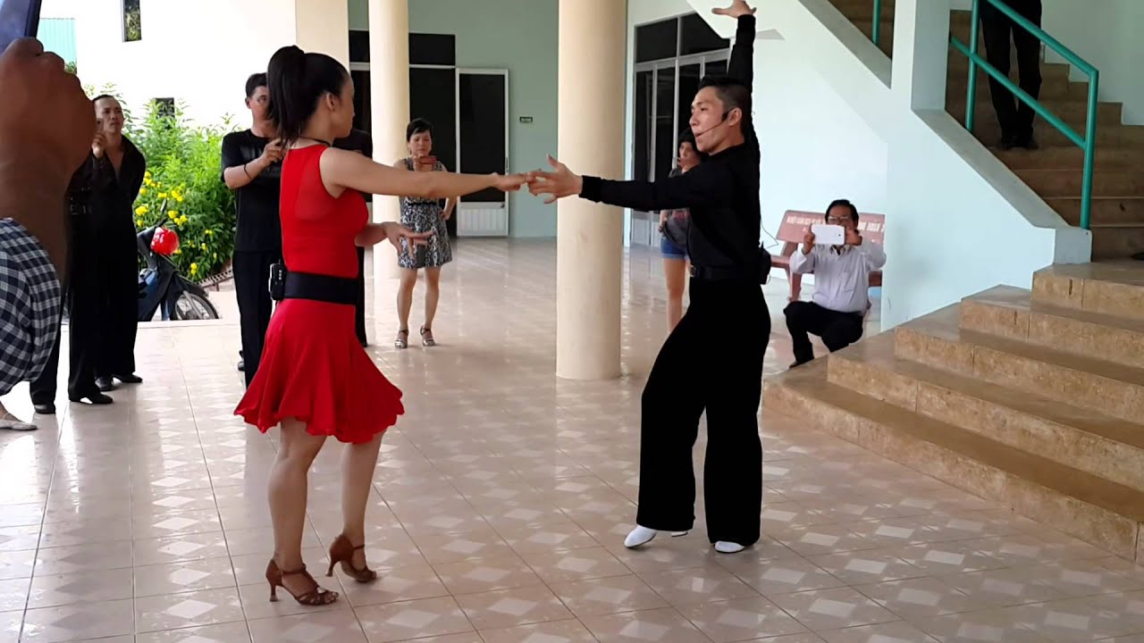 Thầy tuấn cô mai jive 30.11.2014 ơ can thơ