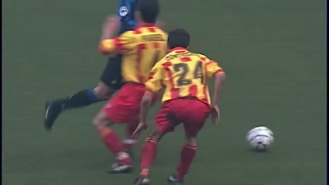 Ronaldo Nazario ● 1997/98 Magical Dribbling Skills & Goals
