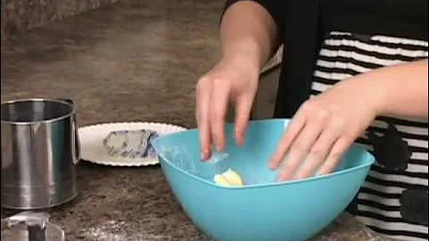 How to Make Lemon Meringue Pie