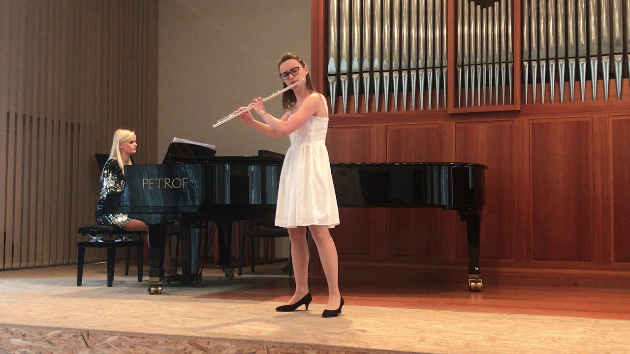 Kořínková Aneta (CZ): Louis Ganne - Andante et scherzo, Flautiáda 2019