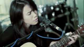 Download Lagu A.Y.U ft Ichez (LOLLYPOP) - Imajinasi Pragmatis (The Kuns Cover) MP3