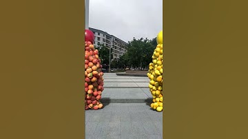 Fruit pair collision c4d animation special effects decompression. #3