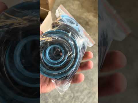 Прокладка указателя масла КПП МТЗ стар. обр (силикон) (кат.85-4608086), видео 1