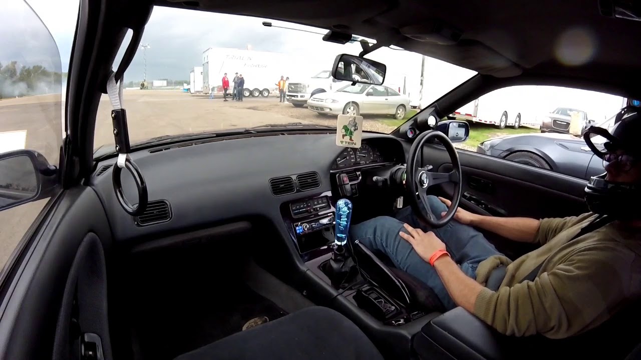 Tsurikawa Testing My Window's Strength