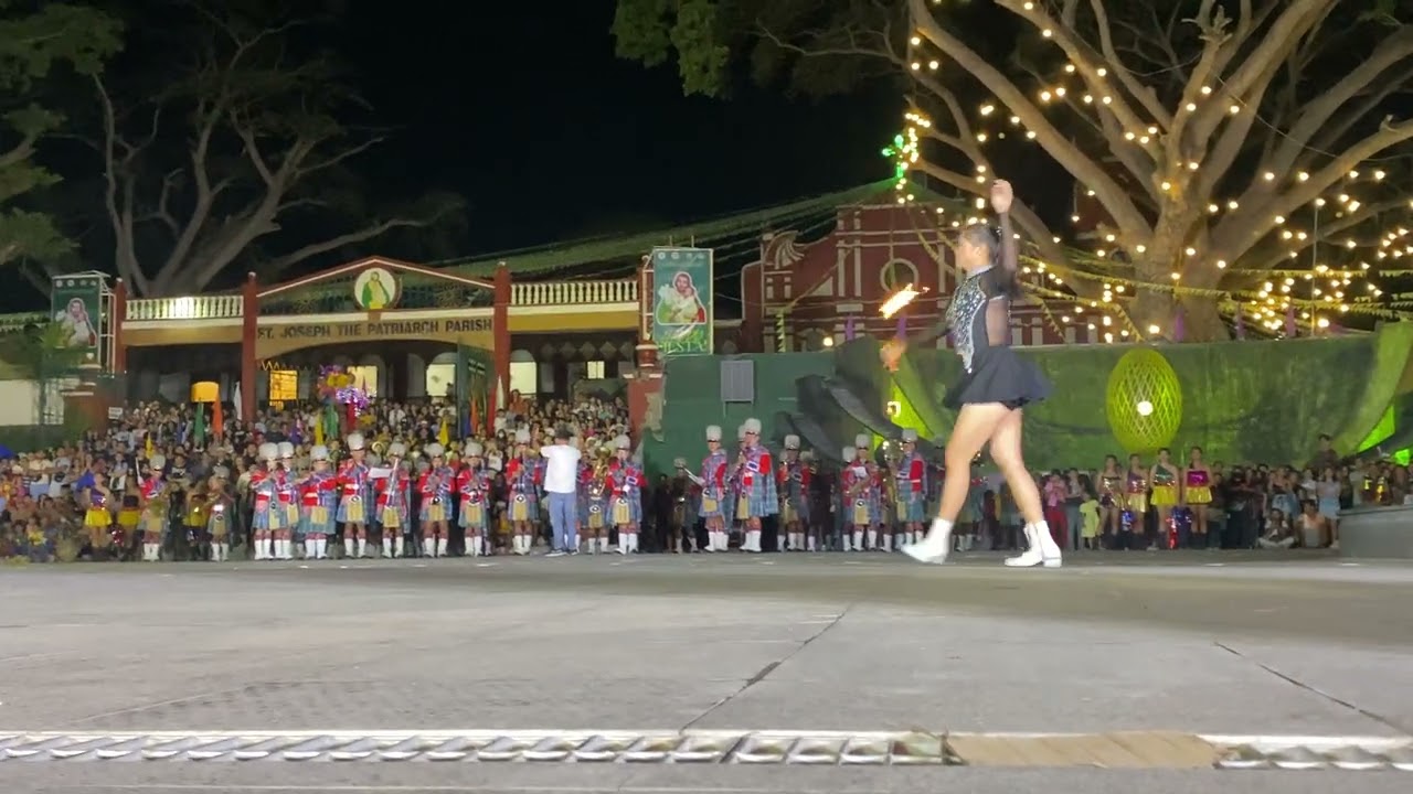 VINA BIGLANG -AWA SOLO MAJORETTE EXHIBITION BANDA EL GOBERNADOR