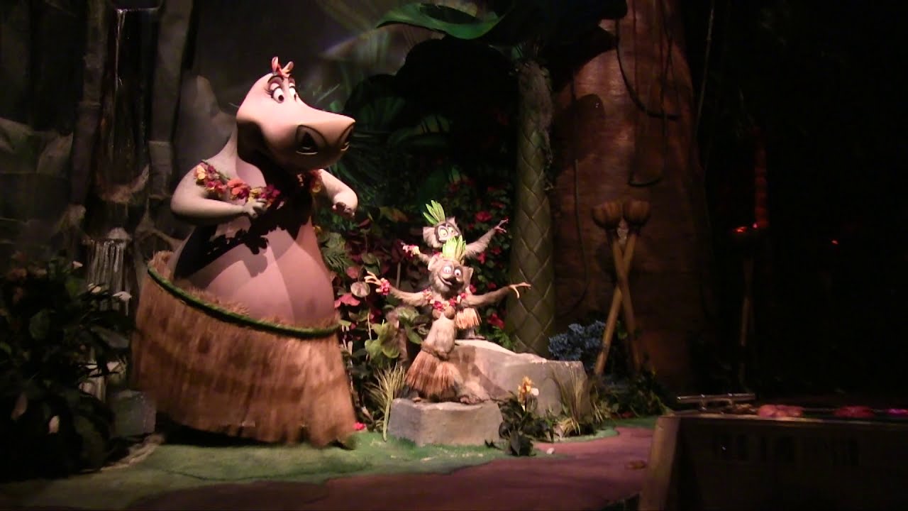 [2015] Madagascar: A Crate Adventure at Universal Studios Singapore.