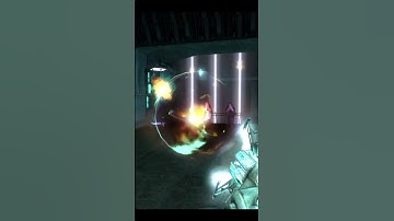 Half Life 2 gravity gun gameplay #halflife2 #fps #gaming #shorts #viral #trending #city17 #combine