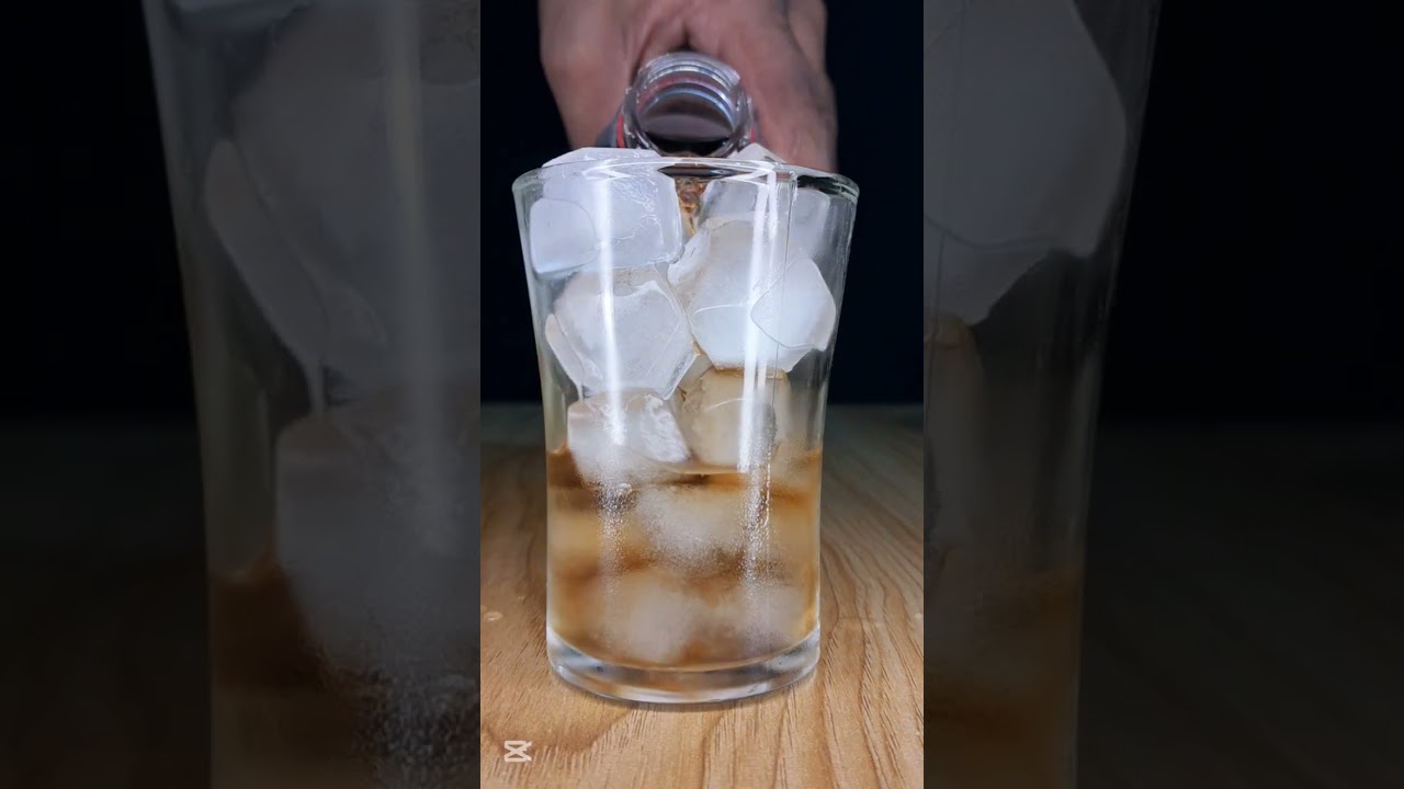 Pouring Mojo in a Tea Mug 😲 | Fizzy ASMR Drink Video 