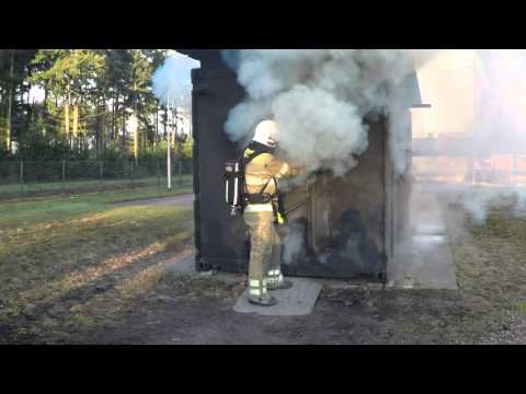 Backdraft container training met manschappen A