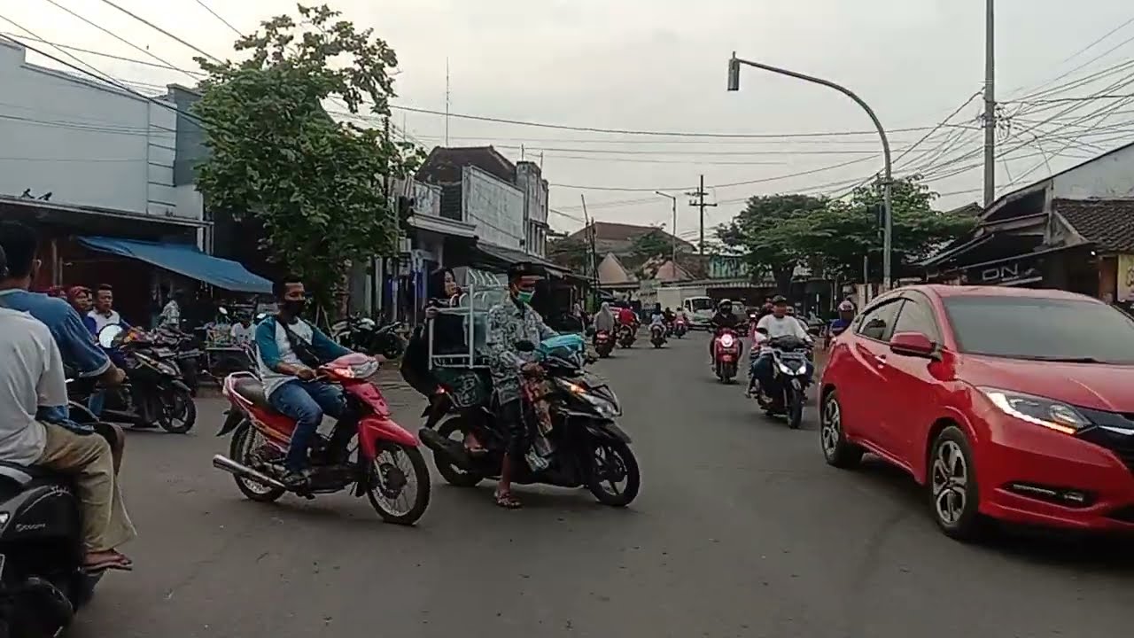 Review jalan jalur Wuluhan - Balung // Jember