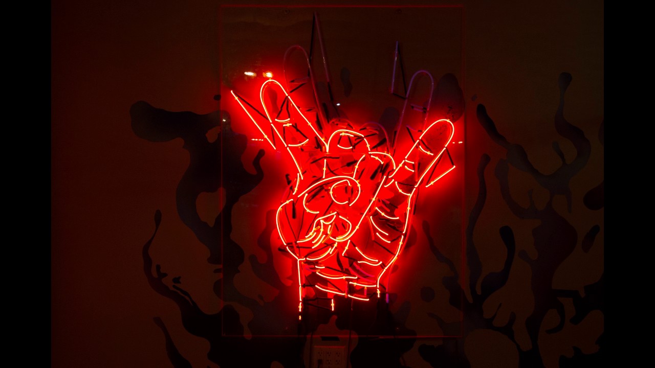 Rocking neon signage - YouTube