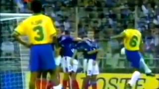 Golaço de falta de Roberto Carlos que desafiou a física completa 25 anos;  reveja, Brasil Mundial FC